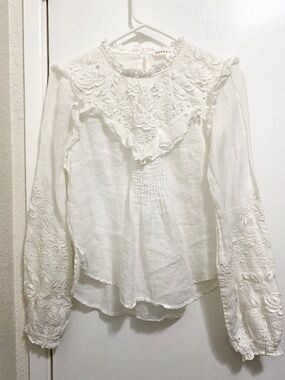 Veronica Beard Size  2 Women’s White Embroidered  Long Sleeves